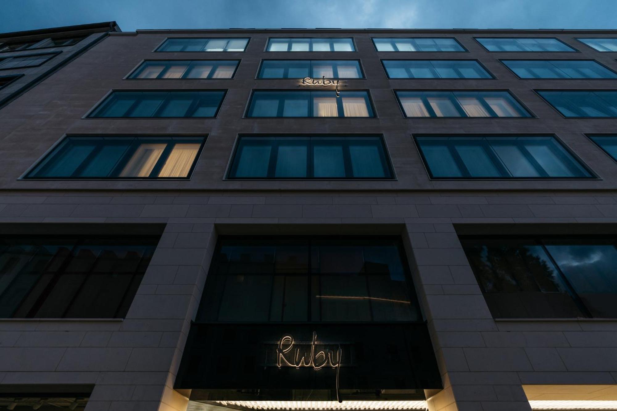 Ruby Rosi Hotel Munich By Ihg, Munich